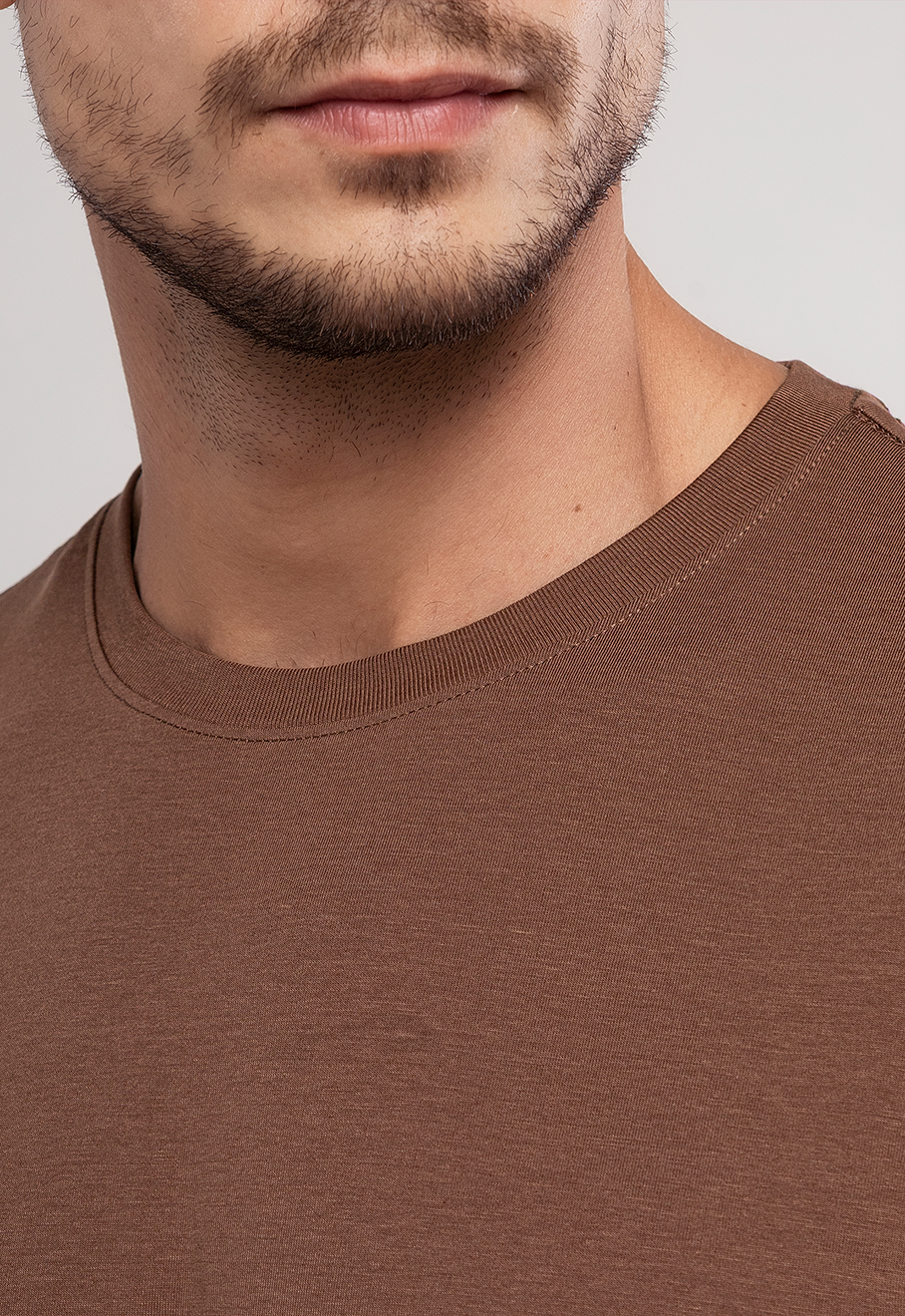 Camiseta Malha Sorona  Chocolate