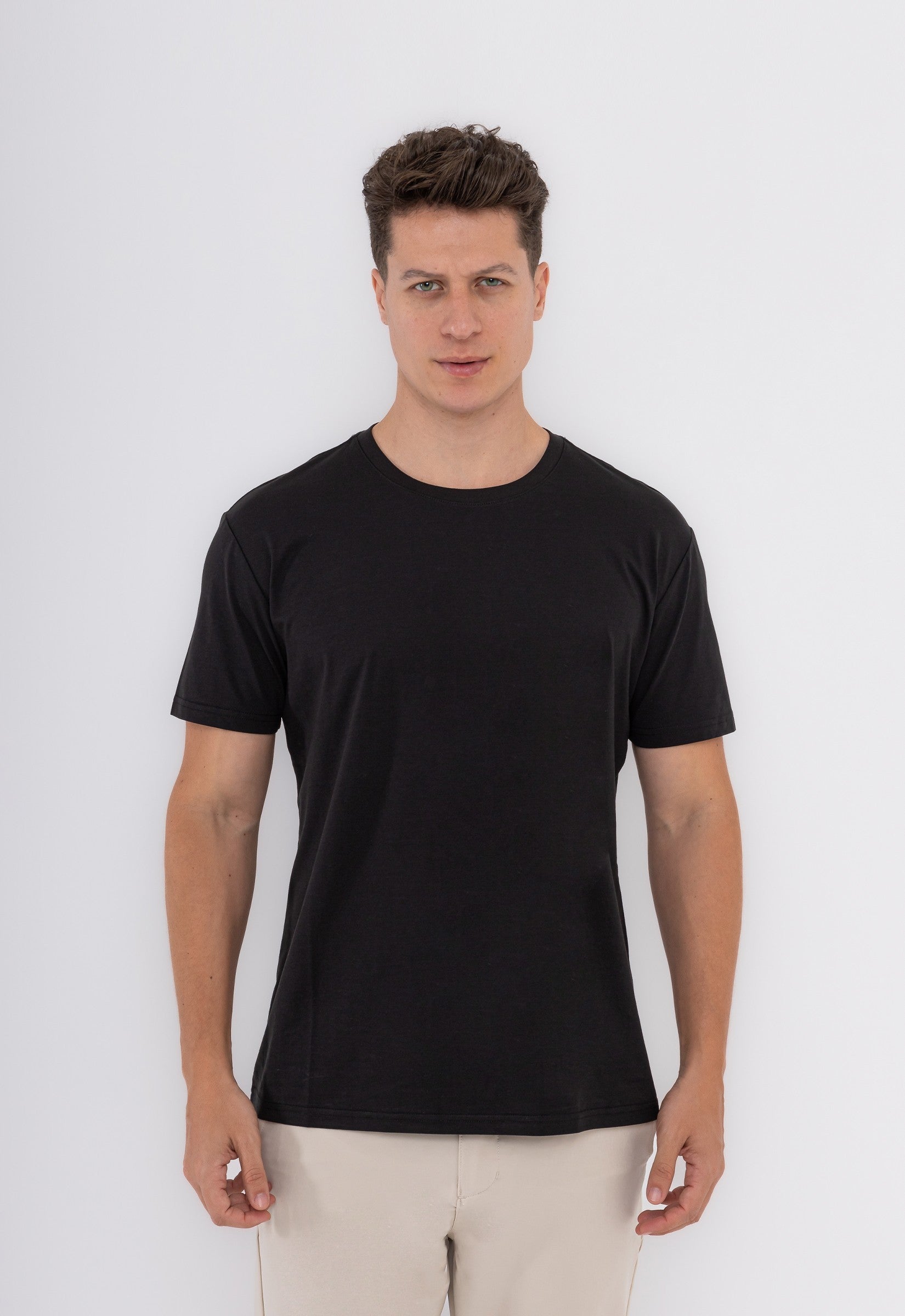 Camiseta Malha Sorona Preta