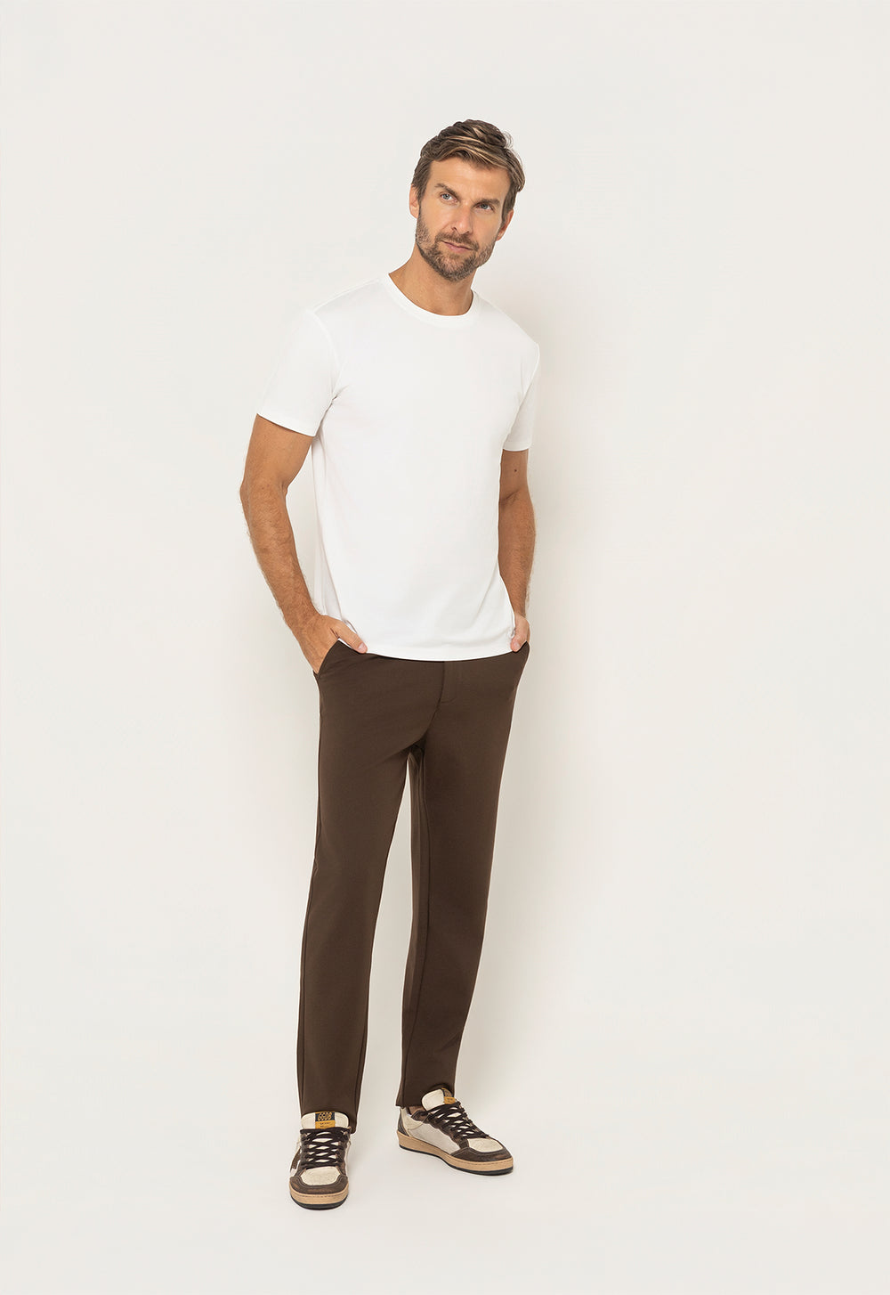 Calça Ponto Roma Ajuste Cos Marrom