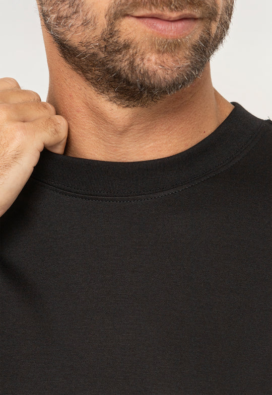 Camiseta Design Preto