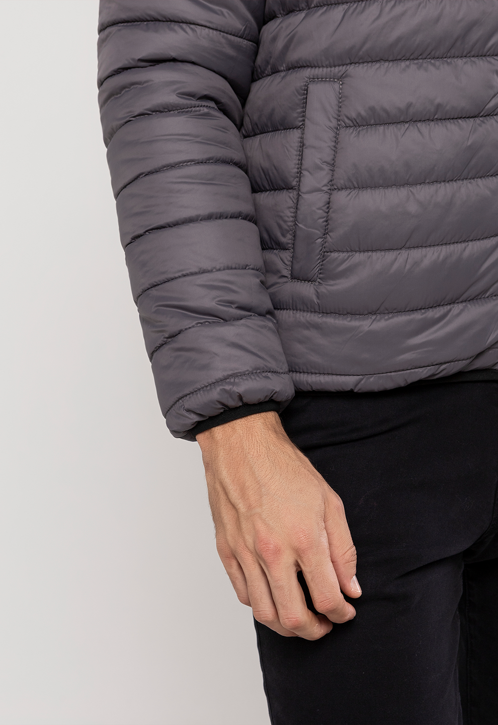 Jaqueta Puffer Dupla Face Preta/Cinza
