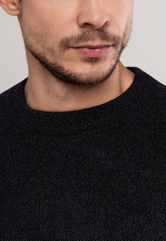 Suéter Peluciado Basic Preto