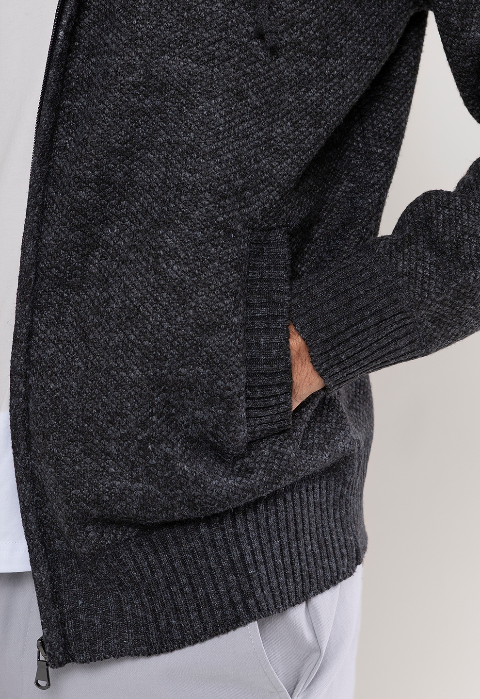 Tricot Mesclado Zip C/ Capuz Preto