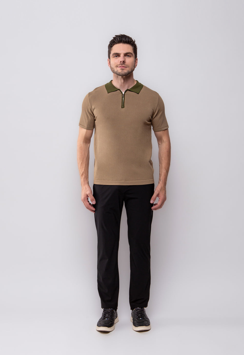 Polo Trico Zip Caqui