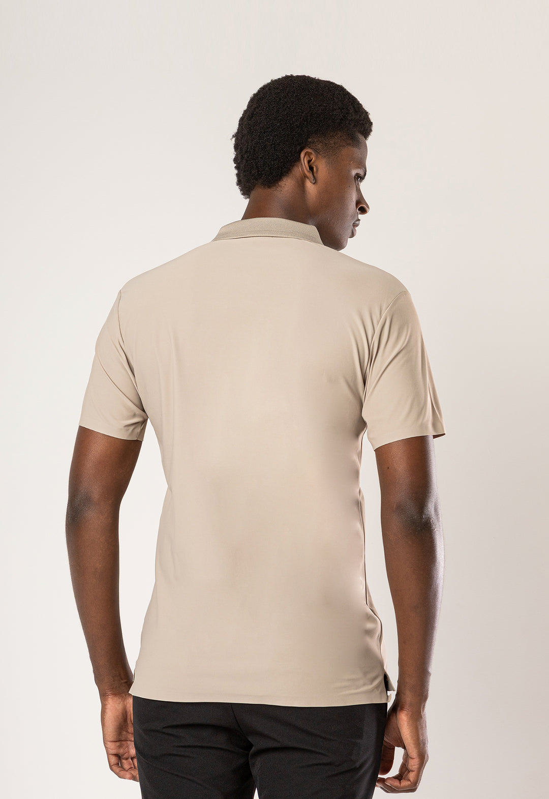 Polo Dry-Fit Motion Zip Caqui