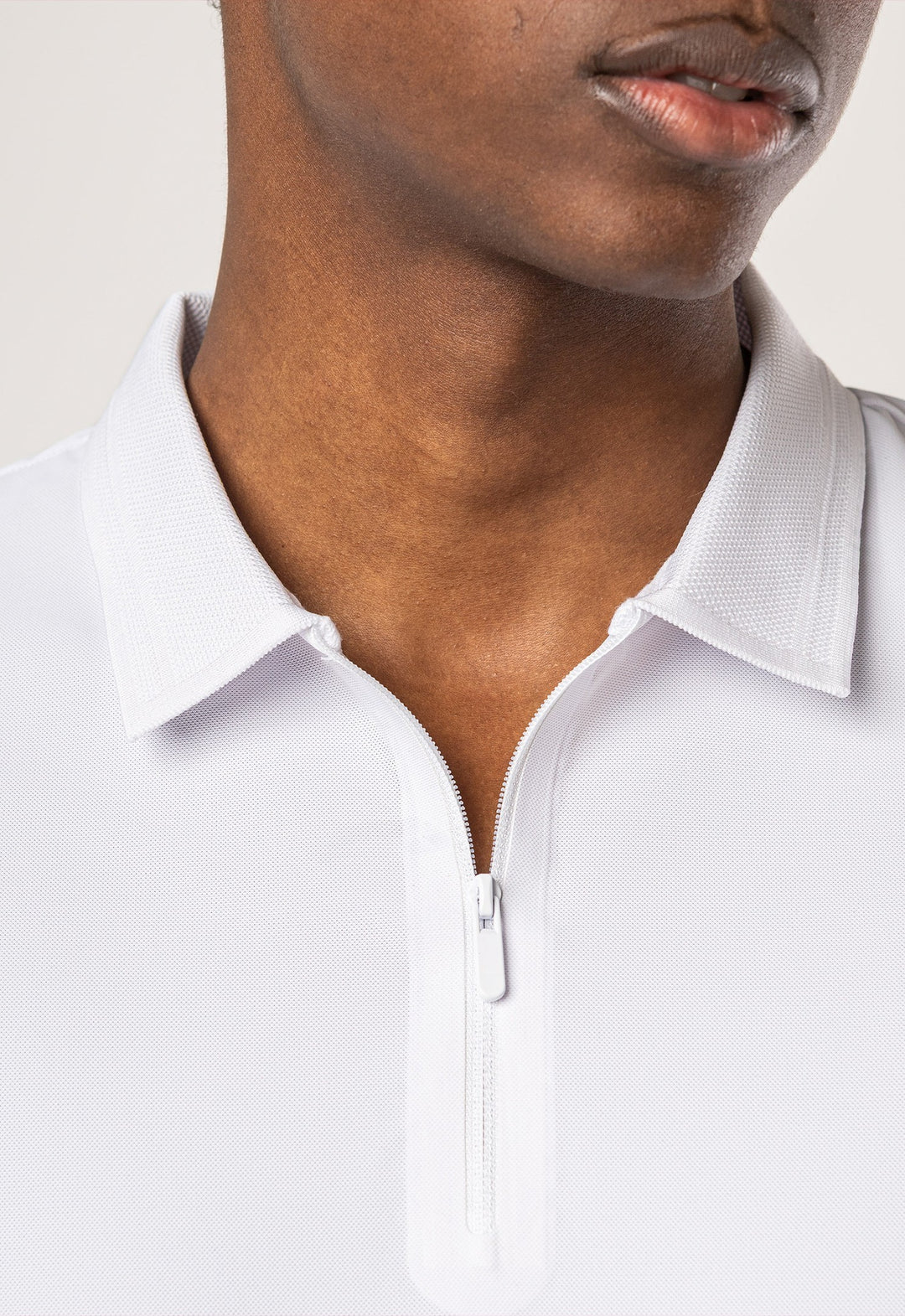 Polo Dry Fit Zíper C/ Gola Jackard Branca