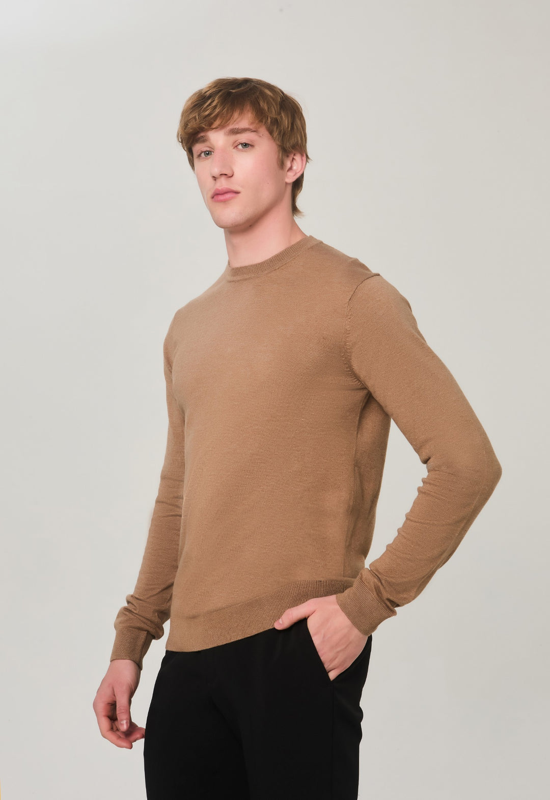 TRICOT MANGA LONGA GOLA CARECA CAQUI