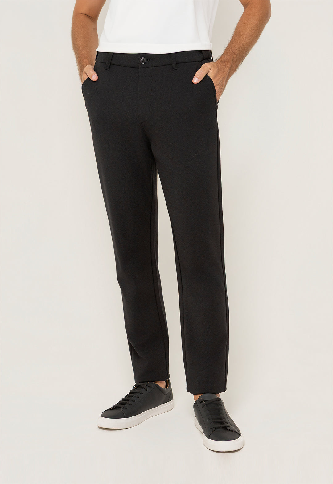 Calça Ponto Roma Ajuste Cos Preto