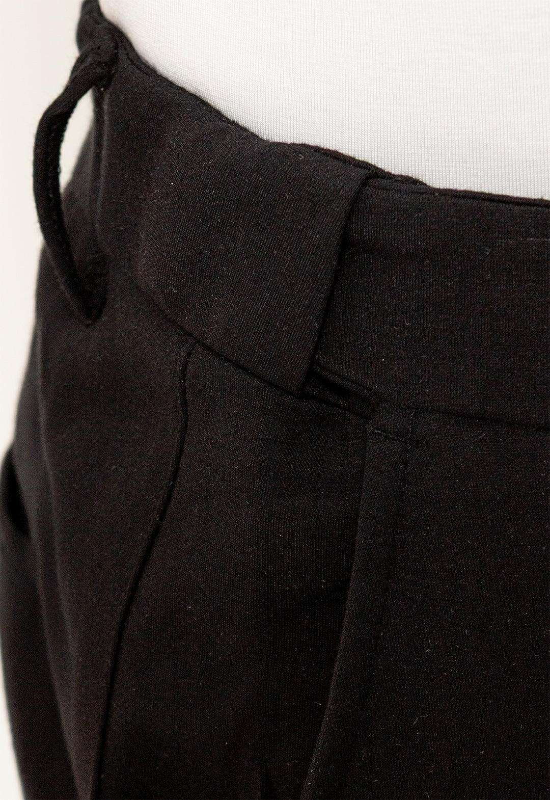 Calça Ponto Roma Ajuste Cos Preto